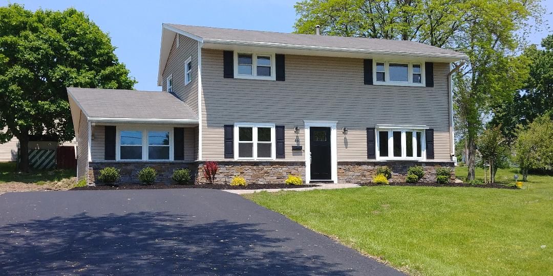 Kendall Park Home, NJ Real Estate Listing